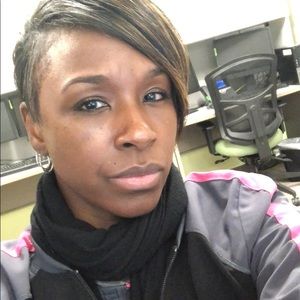 Meet your Posher, Yolanda